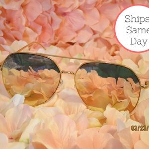 Rose Gold Mirrored Lens Aviator Sunglasses